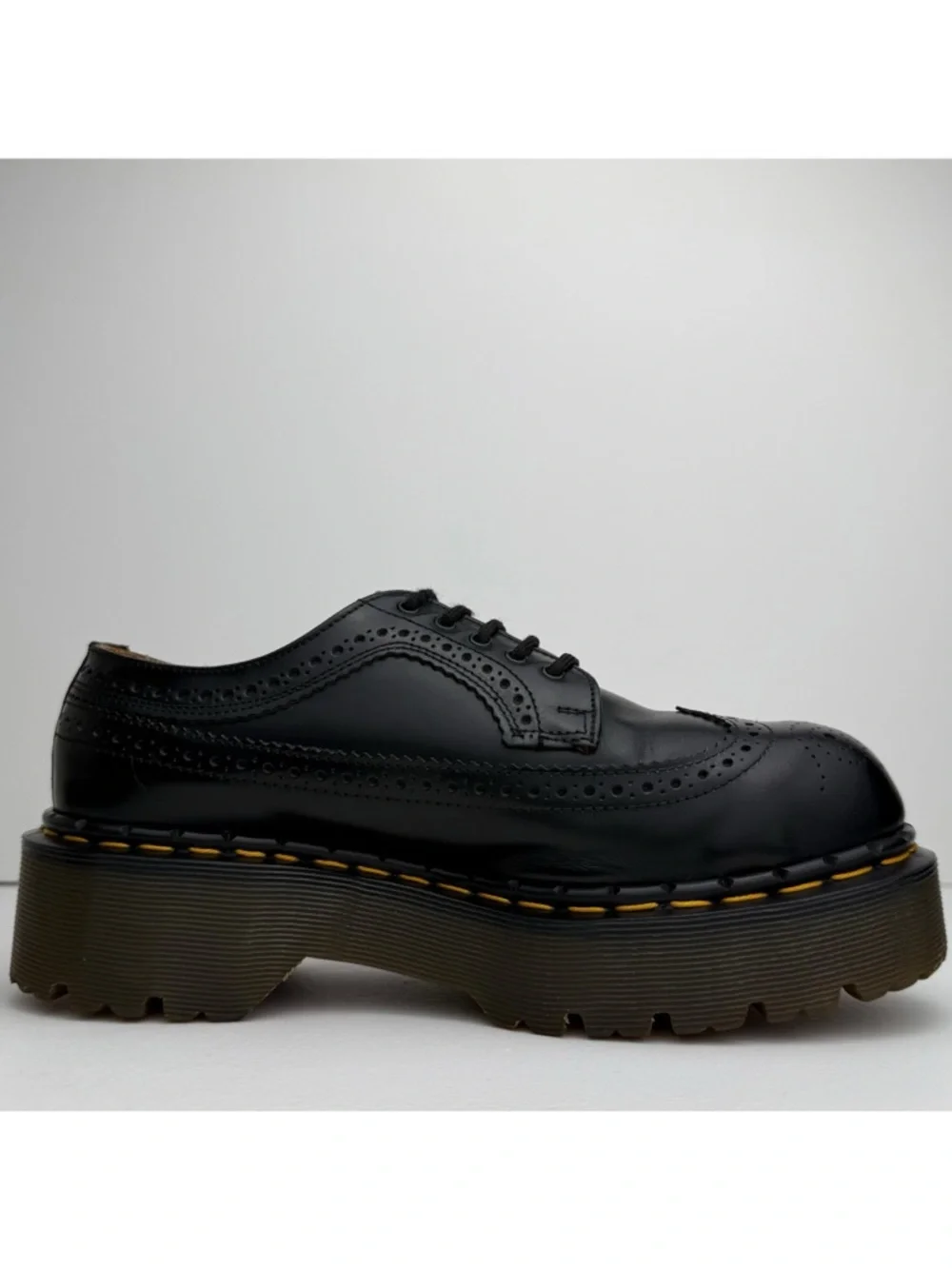 Vintage Dr. Martens Made in England Black Wingtip Platform Steel Oxfords UK 6